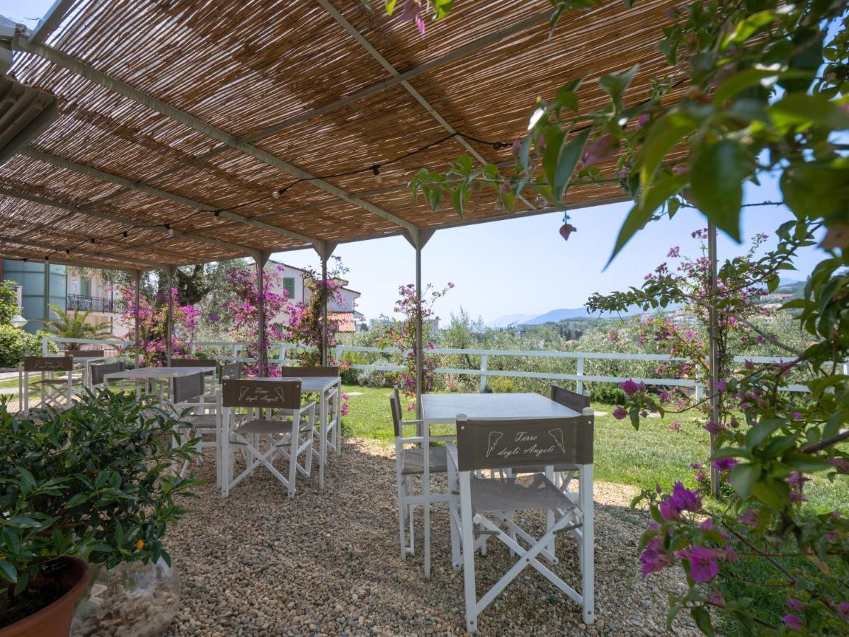 Agriturismo Terre Degli Angeli Pietra Ligure Bagian luar foto