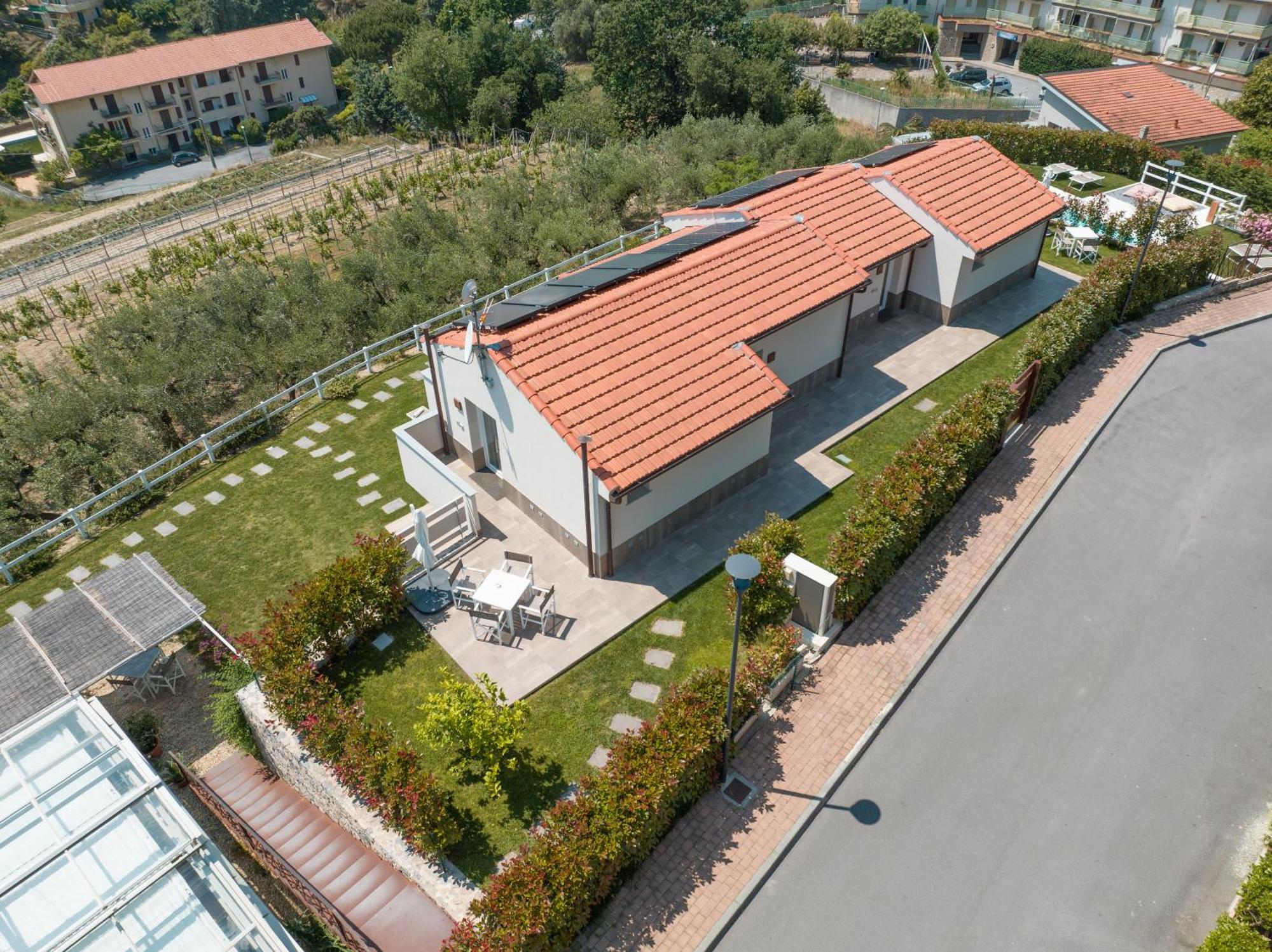 Agriturismo Terre Degli Angeli Pietra Ligure Bagian luar foto
