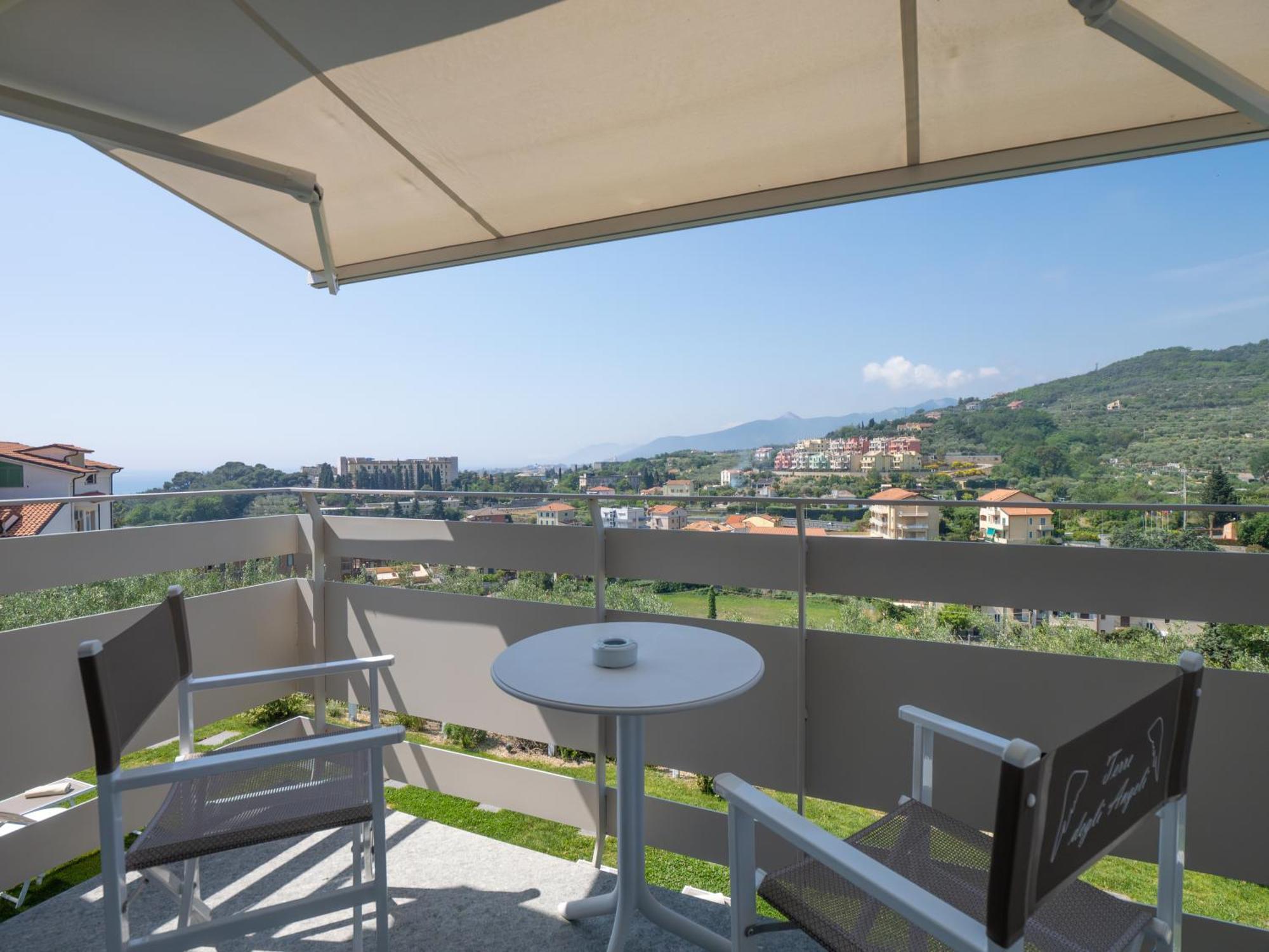 Agriturismo Terre Degli Angeli Pietra Ligure Bagian luar foto